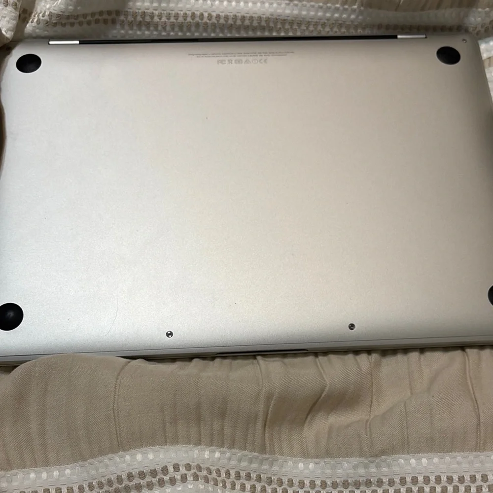 Apple Silver MacBook Pro with Backlit Keyboard and Touchpad